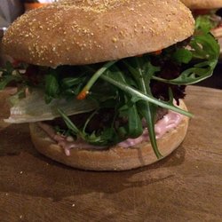 Burger Bank - Leckerer Ziegenkäseburger