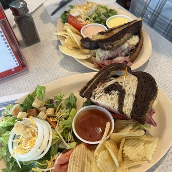 Tom & Betty's Restaurant - two plates of food - American Near Me - Orange Park, Florida Tom & Betty's Restaurant - two plates of food - American Near Me - Orange Park, Florida