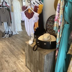 Novecento Boutique