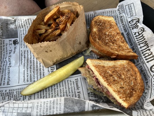 Craft Kitchen & Tap House Wantagh by null