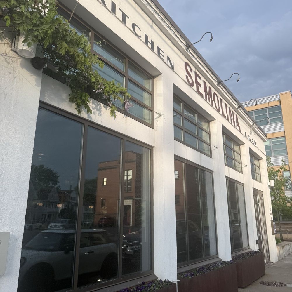 Semolina Kitchen & Bar - Pizza Near Me - Medford, Massachusetts