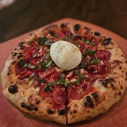 Arlo's Ristorante - Peperoni burrata bizzawith hot honey and sub creamy pesto sauce