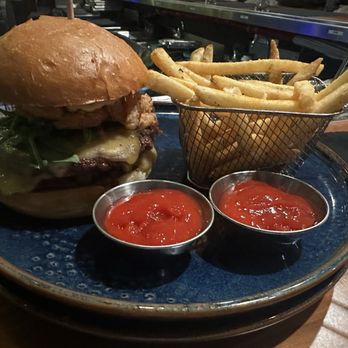 Delaney's Tavern - Smash burger with smoked Gouda - New American Near Me - Orlando, Florida