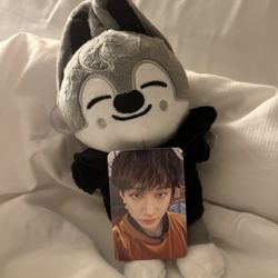 Kpop Story US - My Wolf Chan purchase with the free Bang Chan photocard I got as a freebie