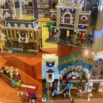 Lego - Toy Stores Near Me - Lake Buena Vista, Florida