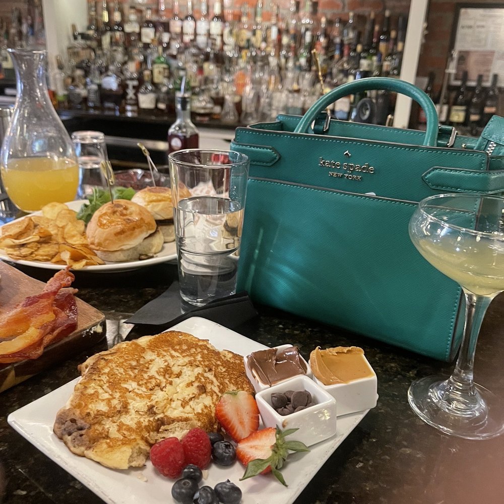 Metropolitan Steak & Seafood - Pancakes and mimosas - Bars Near Me - Amarillo, Texas Metropolitan Steak & Seafood - Pancakes and mimosas - Bars Near Me - Amarillo, Texas
