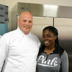 People's Restaurant Equipment - Ypsilanti Schools students recieve lunch and a demonstration from Dorsey Schools Chef @ Peoples Restaurant Equipment Company.