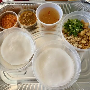 Com Nha Kitchen & Bar - Vietnamese Near Me - Denver, Colorado