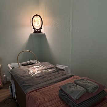 Y&Y Day Spa - Eyelash Service Near Me - Claremont, California Y&Y Day Spa - Eyelash Service Near Me - Claremont, California