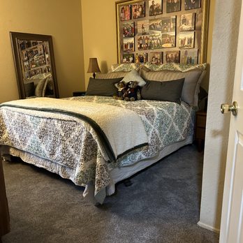J & B Carpets - Pinnacle Peak / Volcano - Carpeting Near Me - Phoenix, Arizona J & B Carpets - Pinnacle Peak / Volcano - Carpeting Near Me - Phoenix, Arizona