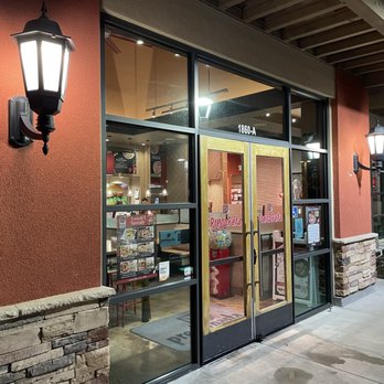 Presto Pasta - Entrance at Presto Pasta - Italian Near Me - Simi Valley, California