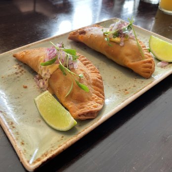 Tanta - Empanadas-chicken on left, veggie on right - Peruvian Near Me - Chicago, Illinois