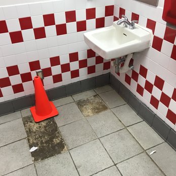 Five Guys - The bathroom, part 2 - Burgers Near Me - Philadelphia, Pennsylvania