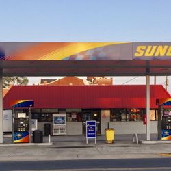 Minuteman Food Mart - Store