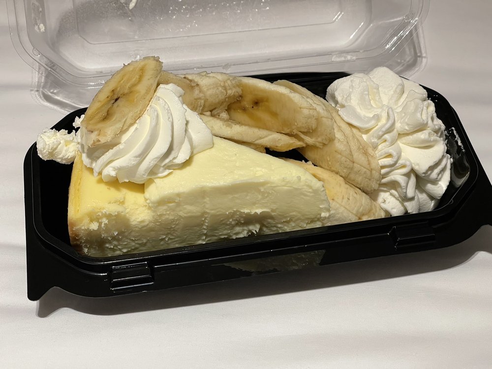 The Cheesecake Factory, Honolulu Roadtrippers