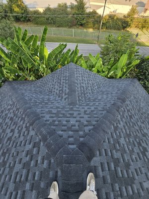 Golden Ridge Roofing Logo