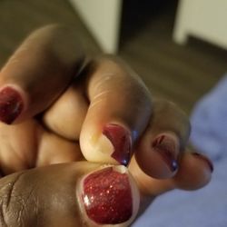 D'Nails & Spa - After one week and 2days my gel polish is coming off. The Spanish lady was very nice but her work didn't last not even for two weeks. Smh