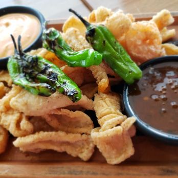 Moxies - Calamari - Cocktail Bars Near Me - Houston, Texas