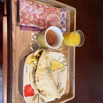 Maison De Terre - Bed & Breakfast Near Me - Cedaredge, Colorado