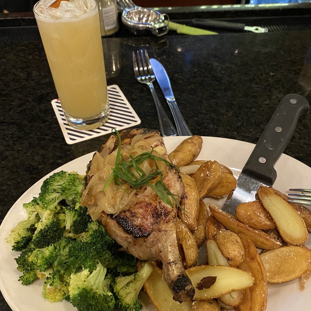 Grove Park Grille - Amazing Pork chop - American Near Me - Cincinnati, Ohio Grove Park Grille - Amazing Pork chop - American Near Me - Cincinnati, Ohio