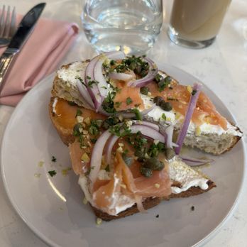 Juliet - Smoked salmon toast - Cafes Near Me - Somerville, Massachusetts Juliet - Smoked salmon toast - Cafes Near Me - Somerville, Massachusetts