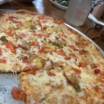Weber's - A tomato & pineapple pizza with extra cheese! - Sports Bars Near Me - Affton, Missouri