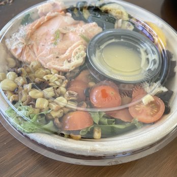 Roadtrip Bowls - Chilled salmon salad with see through lid - Salad Near Me - Dublin, California Roadtrip Bowls - Chilled salmon salad with see through lid - Salad Near Me - Dublin, California