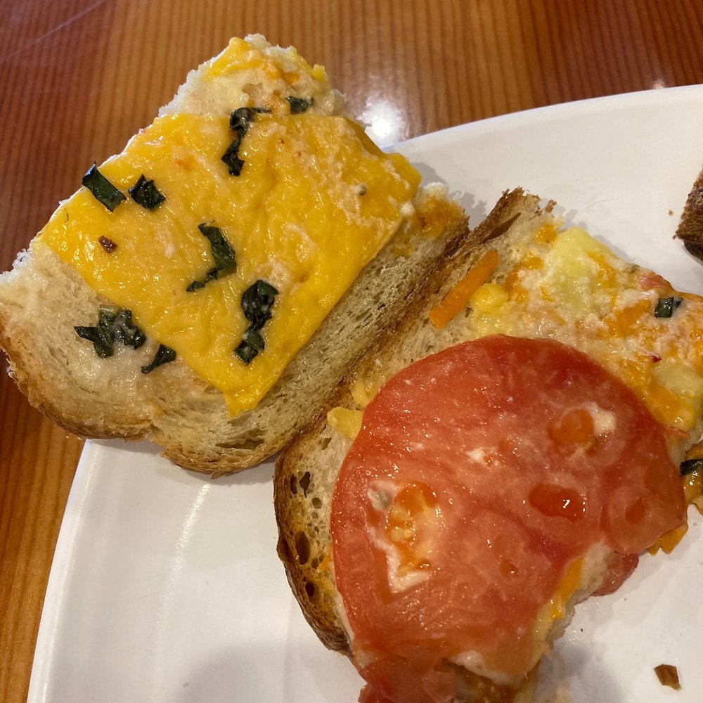 Grilled Cheez with basil and tomato Grilled Cheez with basil and tomato