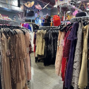 Junkee Clothing Exchange - Flapper girl era - Used, Vintage & Consignment Near Me - Reno, Nevada