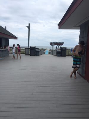 Ponquogue Beach by null