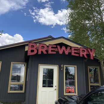 Fraser River Beer - View of the front. Parking out front and along the street. - Breweries Near Me - Fraser, Colorado Fraser River Beer - View of the front. Parking out front and along the street. - Breweries Near Me - Fraser, Colorado