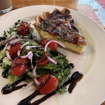 Mami Mía - Spinach feta quiche - Gluten-Free Near Me - Dunedin, Florida Mami Mía - Spinach feta quiche - Gluten-Free Near Me - Dunedin, Florida