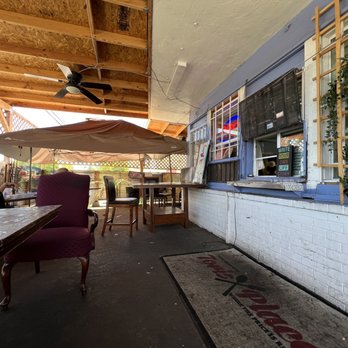 Tori's Place - Inside where you order and sit - Soul Food Near Me - Sacramento, California Tori's Place - Inside where you order and sit - Soul Food Near Me - Sacramento, California