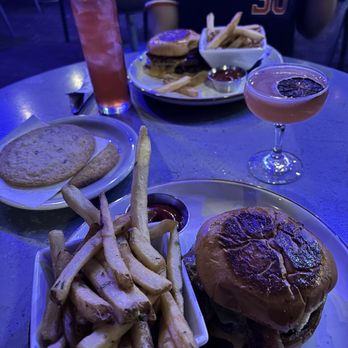 Brasil - Cheeseburger in Paradise & Strawberry Basil Lemonade & Salted Chocolate Chip Cookies & Dirty Shirley - Breakfast & Brunch Near Me - Houston, Texas Brasil - Cheeseburger in Paradise & Strawberry Basil Lemonade & Salted Chocolate Chip Cookies & Dirty Shirley - Breakfast & Brunch Near Me - Houston, Texas