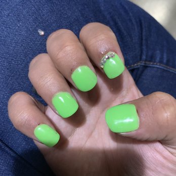 Envy Nails Ten - Nail Salons Near Me - Bronx, New York