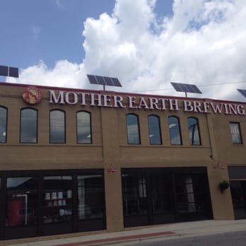 Mother Earth Tap Room - Pubs Near Me - Kinston, North Carolina