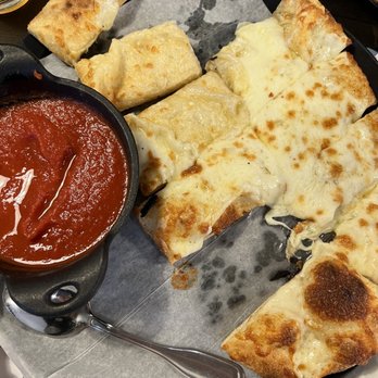 Coterie Pizza - Cheese bread with marinara - Pizza Near Me - Garrett, Indiana