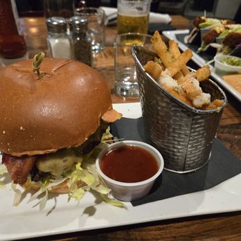 KIN WINDSOR - Updated February 2025 - 865 Photos & 870 Reviews - 740 ...