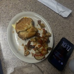 Breakfast sandwich