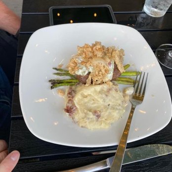 The Twisted Olive - Filet Oscar - Italian Near Me - North Canton, Ohio
