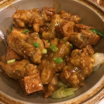 V Garden - Oyster, pork and tofu hot pot. Delicious! - Seafood Near Me - Kent, Washington V Garden - Oyster, pork and tofu hot pot. Delicious! - Seafood Near Me - Kent, Washington