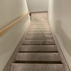 Mobile Carpet & Floor Cleaning - stair carpets before cleaning