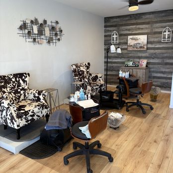 Hot Spot Nail Spa - These chairs - Nail Salons Near Me - Prescott, Arizona Hot Spot Nail Spa - These chairs - Nail Salons Near Me - Prescott, Arizona