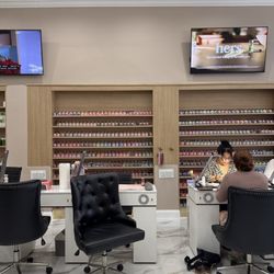 Creekside Nail & Spa