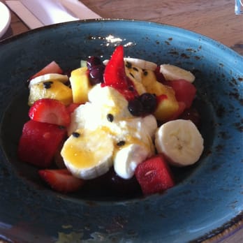 Riverbar & Kitchen - Fruit salad - Cafes Near Me - Brisbane City, QLD
