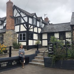 Bell Inn - Front