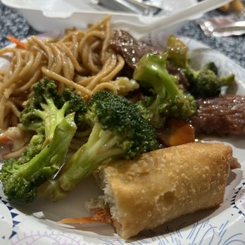 China Town Restaurants - Beef broccoli, lo mein, egg roll - Chinese Near Me - Winslow, Arizona China Town Restaurants - Beef broccoli, lo mein, egg roll - Chinese Near Me - Winslow, Arizona