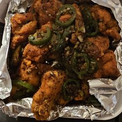 Happy Wok - Salt and pepper wings
