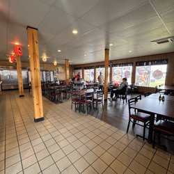 UMI Sushi - Inside