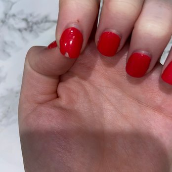 Tipsy Salonbar - Chipped nail after a week and a half - Hair Salons Near Me - Boynton Beach, Florida Tipsy Salonbar - Chipped nail after a week and a half - Hair Salons Near Me - Boynton Beach, Florida
